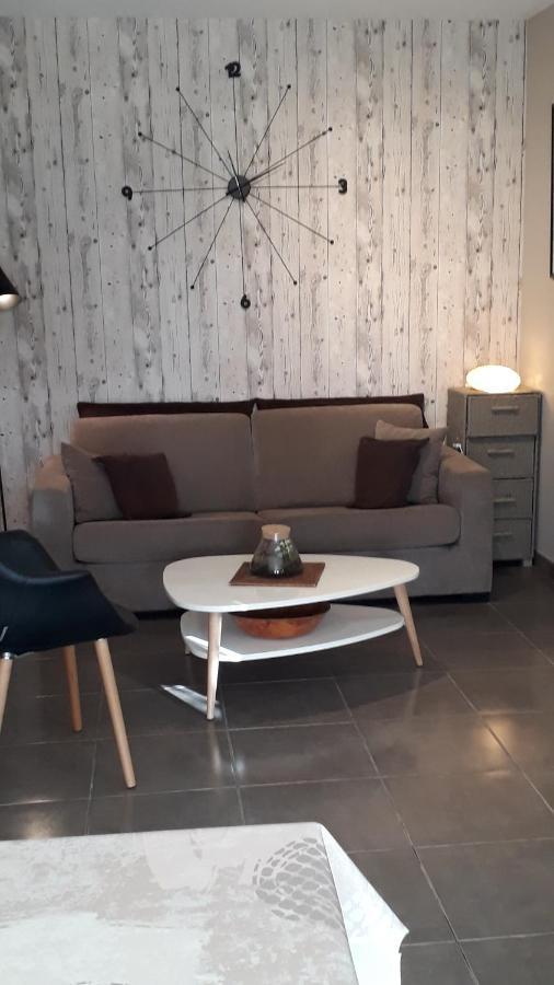 Maison 2 Ou 4 Personnes Jardin Parking Les Amandiers Lorgues Esterno foto